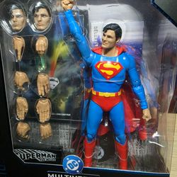 Mcfarlane Superman Deluxe Theatrical Edition Action Figure