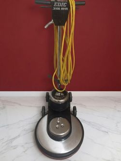Floor machines