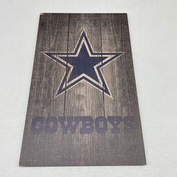 Dallas Cowboys Wood Wall Art – Rustic Star Logo Sign – 19”x12” – Sports Fan Decor