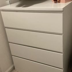 IKEA Malm 4-drawer chest
