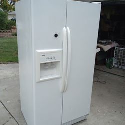 Kenmore Refrigerator Freezer Fridge Combo Double Door Fridge 