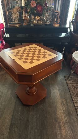 chess table
