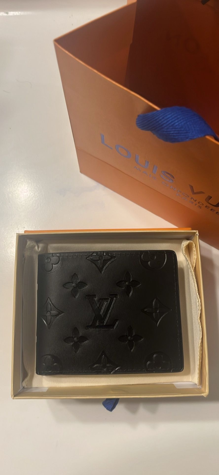 Man’s Wallet *best Offer*