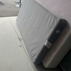 Box Spring 