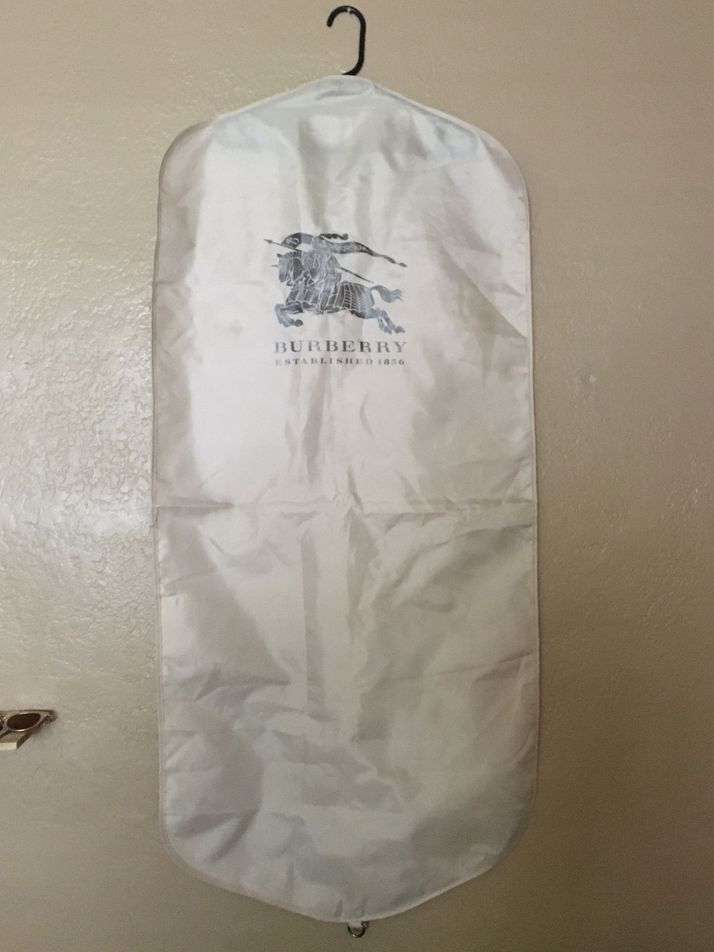 Burberry prorsum knight garment bag