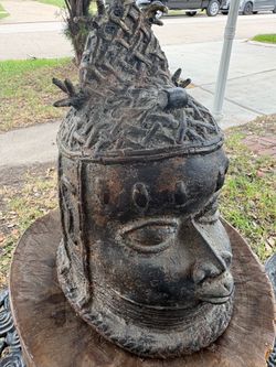 BENIN BRONZE