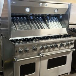 Viking 48”Wide Gas Range Stove And Viking 48”Range Hood 