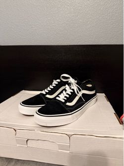 men’s vans size 10 black n white
