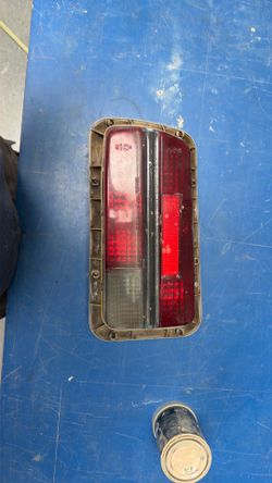 240z tail light housing L