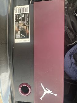 Jordan 4 PSG size 10