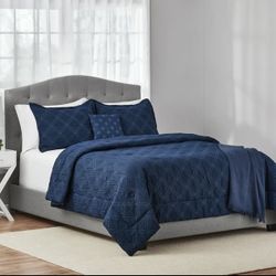 Mainstays 5 Piece Navy Cross Stitch Comforter Set, Full/Queen