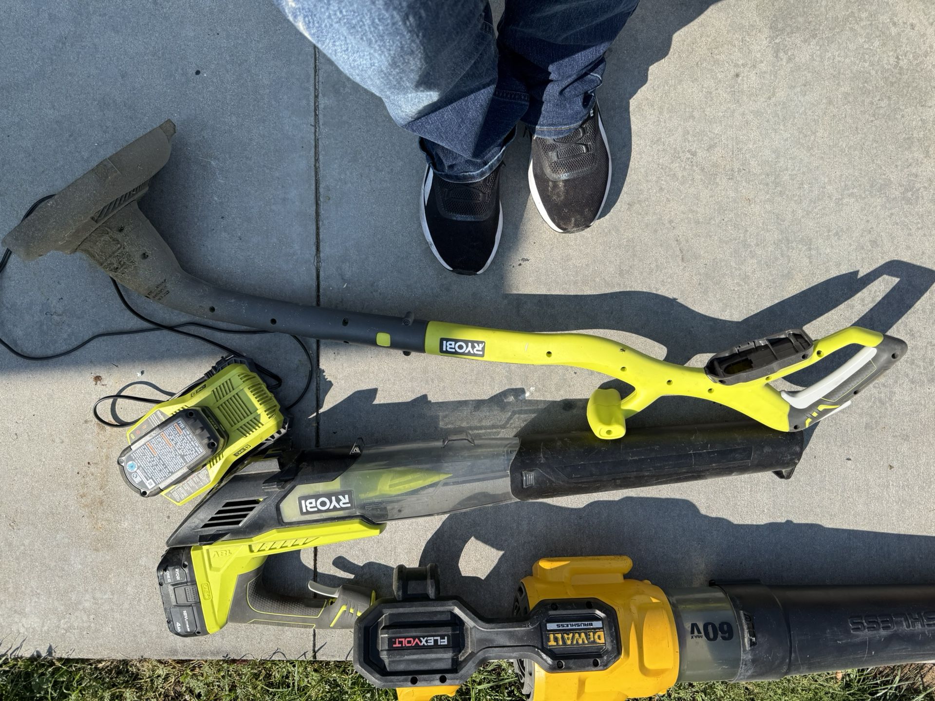 Leaf Blower And Weed Eater