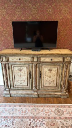 Hooker Furniture Mediterranean Hand-Painted TV Console / Buffet Cabinet
