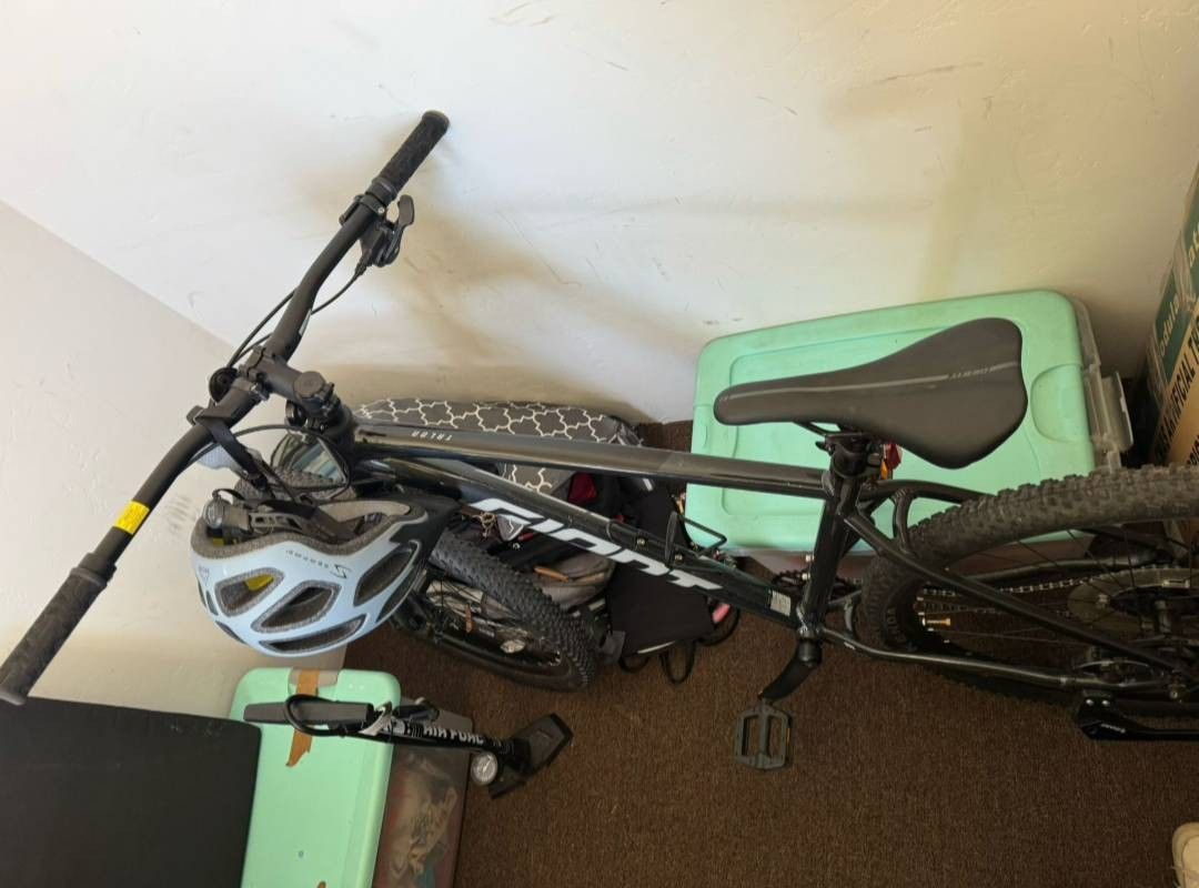 Giant Talon Mountain Bike