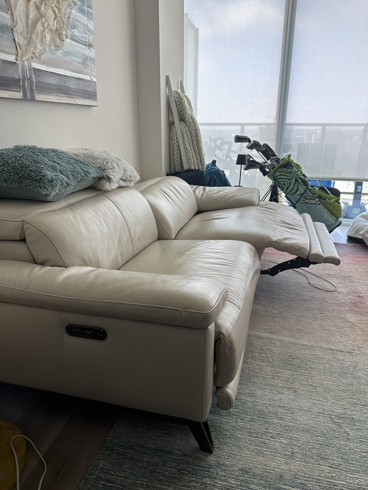 Leather Power Reclining Sofa From Scandinavian designs