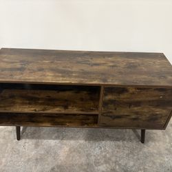 TV Stand / Media Console