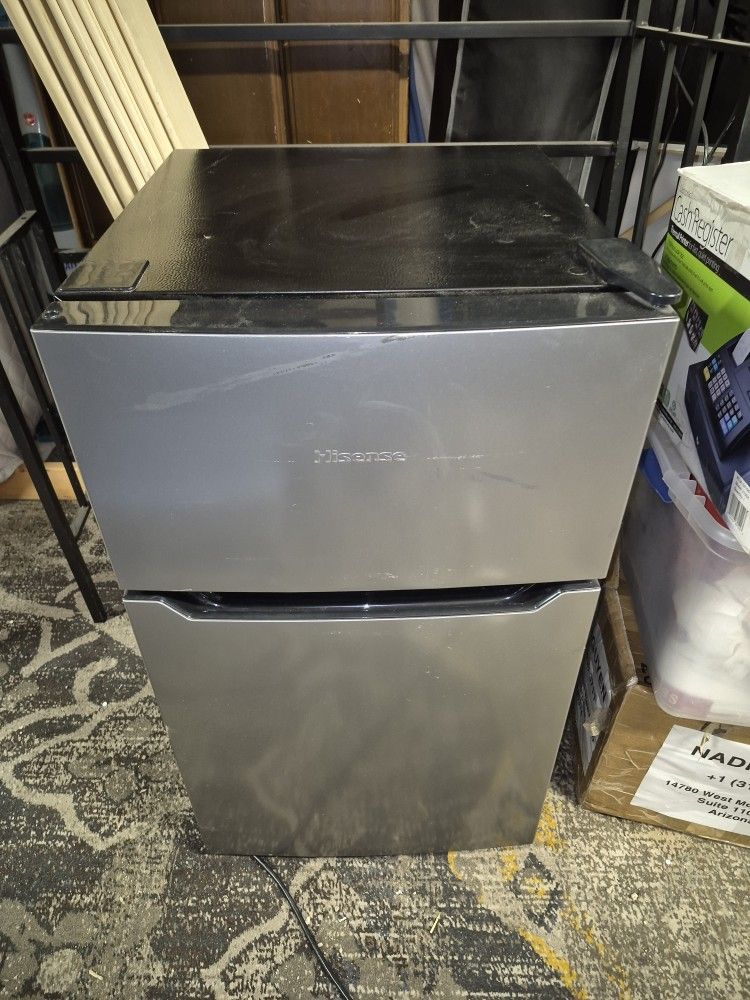 Hisense Two Door Mini Fridge In Very Good Condition, Working Perfectly