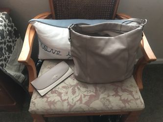 Coach purse and matching wallet