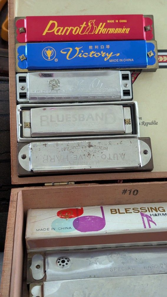 10 Vintage Harmonicas