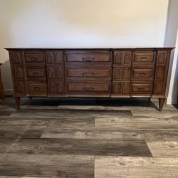 Romweber Credenza Dresser TV Stand