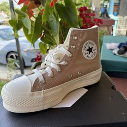 Platform Converse $45