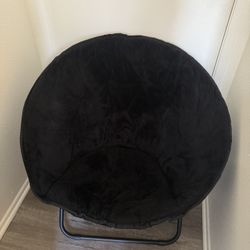 Black papasan chair