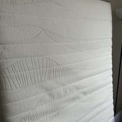 Novilla 12 inch Full Size Mattress