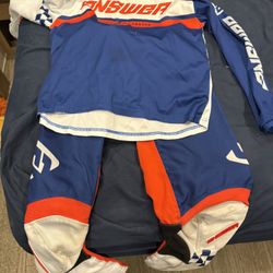 Riding Gear Set Answer