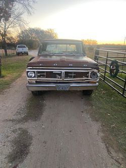 Ford 100