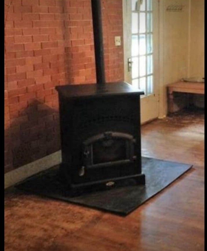 King Pellet Stove