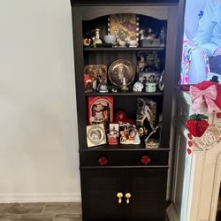 Book Shelves