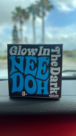 Glow in the dark Needoh