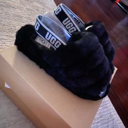 Fluff Yeah Slide Ugg Size 6
