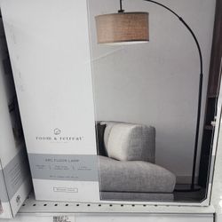 Beautiful Arc Floor Lamp ~ Bronze Finish ~ 2 Weeks Old