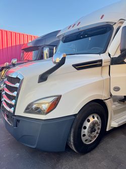2022 Freightliner Cascadia for sale