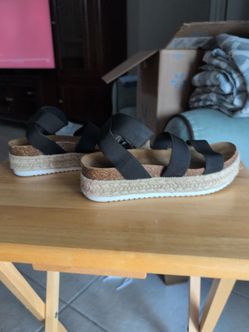 Women's sandals