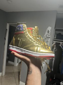 Trump Shoes