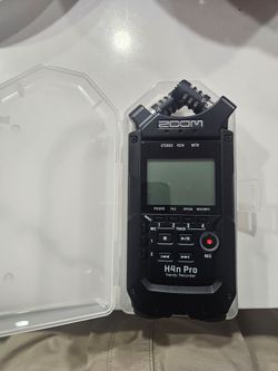 - Zoom H4n Pro 4-Track Handheld Digital Recorder, XLR In, Black Finish