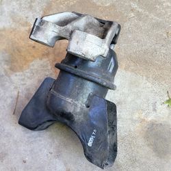 Honda Engine Mount