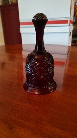 Avon 1876 Cape Cod Ruby Red Bell