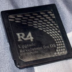 DS Loaded With Games 