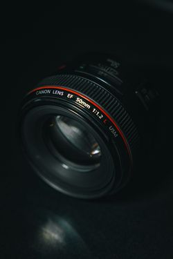 Canon EF 50mm 1.2/USM