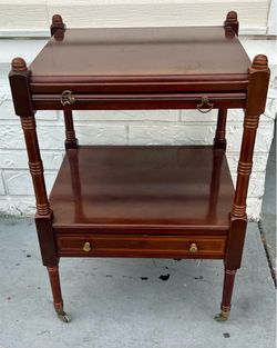 Gorgeous 1980s Bombay Regency Style Cherry Finish Two Tier Side End Table. L17xD15xH18”