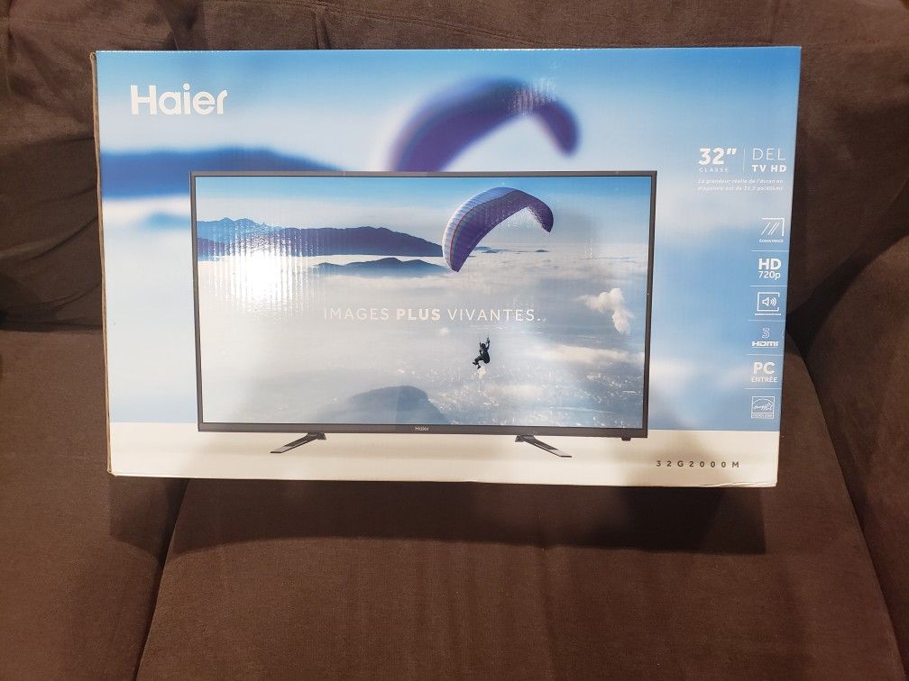 Haier led 32 inch HD TV brand new in box. 80 bucks obo....offer and come get it ....just in way