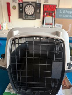 Small pet carrier