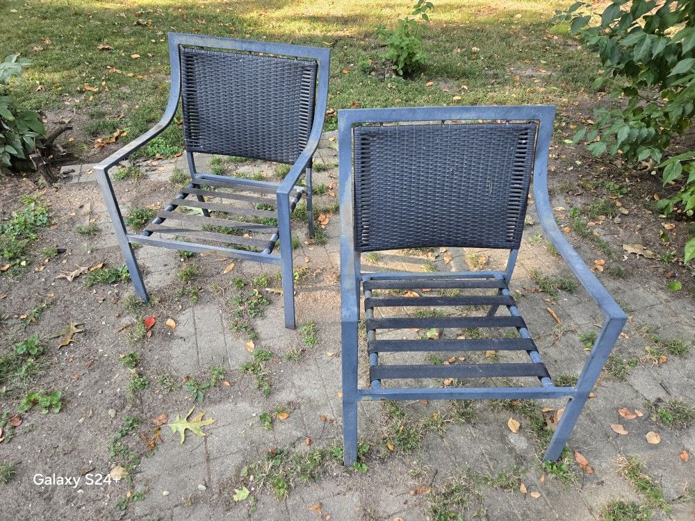 Sturdy Patio Chairs
