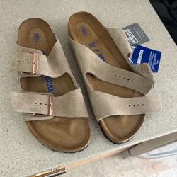 Brand New Birkenstocks Arizona BS Taupe Women’s Size 10 Or Men’s Size 8