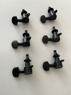 Guitar machine heads, tuners, black