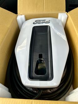 Ford Charge Station Pro