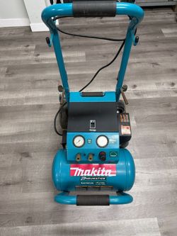 Makita MAC5200 3.0 HP Big Bore Air Compressor (A1D029918)